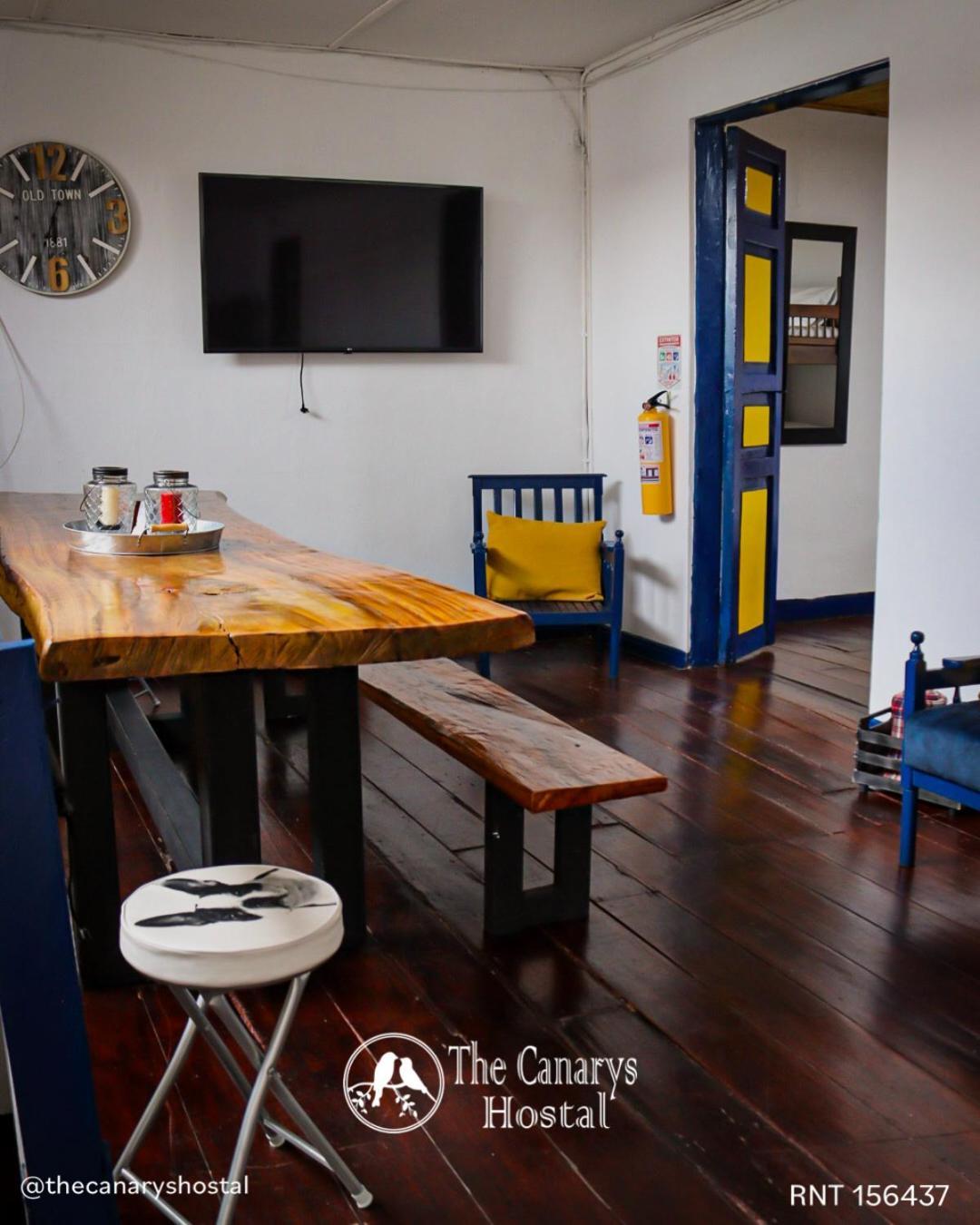 The Canarys Hostal 圣罗莎德卡瓦尔 外观 照片