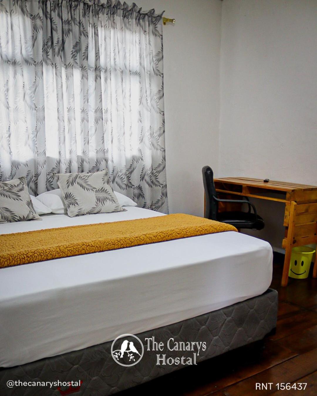 The Canarys Hostal 圣罗莎德卡瓦尔 外观 照片